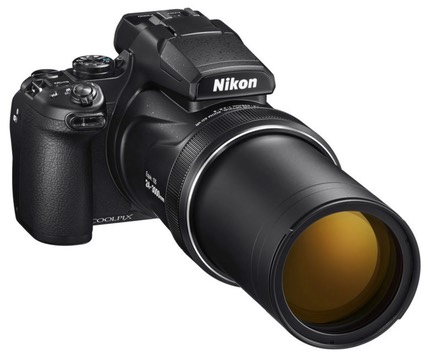 bythom coolpix p1000