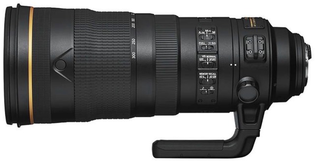 bythom nikon 120-300mm