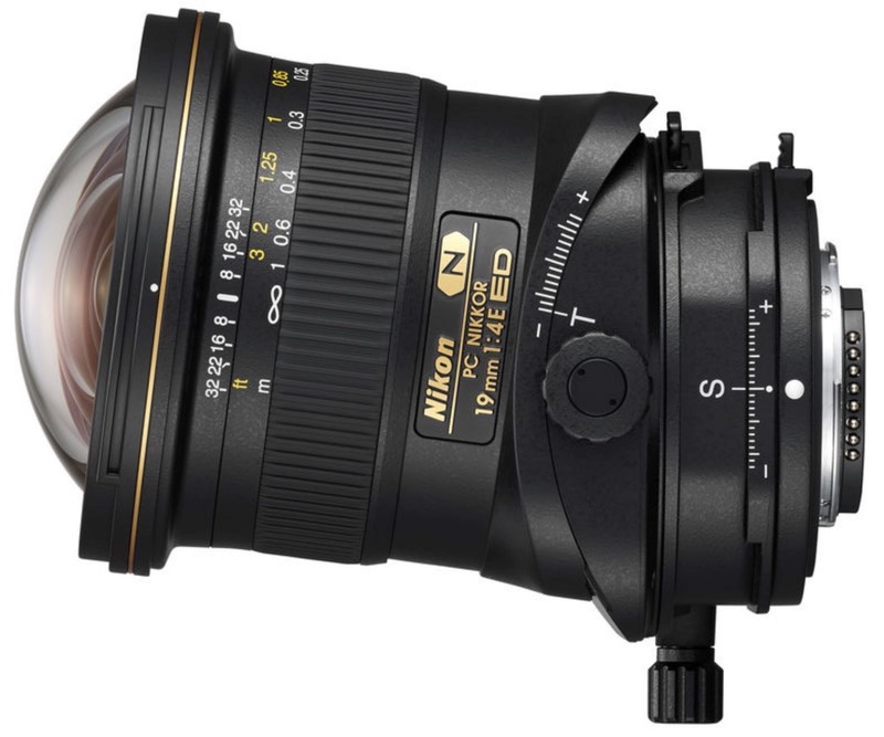 bythom nikon 19mm