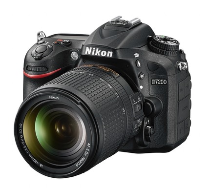 D7200 18 140 front34l.high